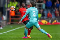 Issa Kabore taken out by Matt Doherty