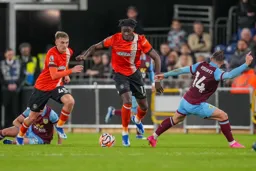 Elijah Adebayo sends Roberts the wrong way