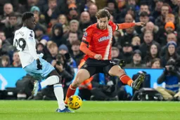 Tom Lockyer gets back to cover