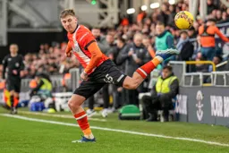 Alfie Doughty acrobatics