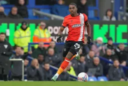 Amari’i Bell on the ball