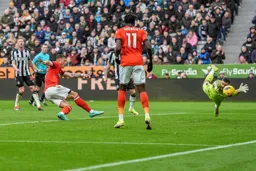 Ross Barkley fires home from close range