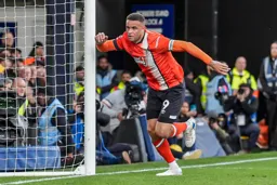 Carlton Morris pulls one back