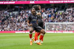 Pelly Mpanzu expressing himself