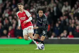 Tahith Chong leaves Havertz behind