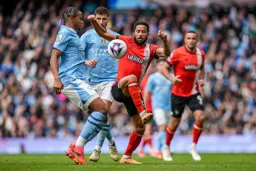 Andros Townsend challenging