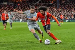Tahith Chong turns Everton’s defender Tarkowski