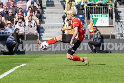 Daiki Hashioka at full stretch