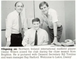 Danny Wilson Signs 1987